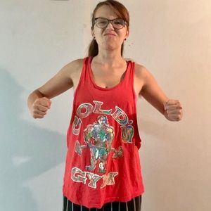 Vintage late 80s/ early 90s Golds Gym tank
